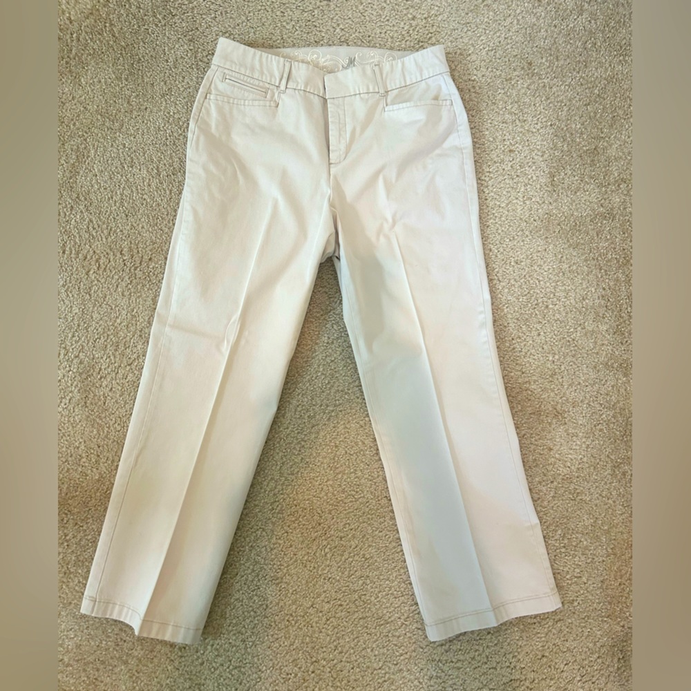 Women’s khaki light beige pants. Size 12S.